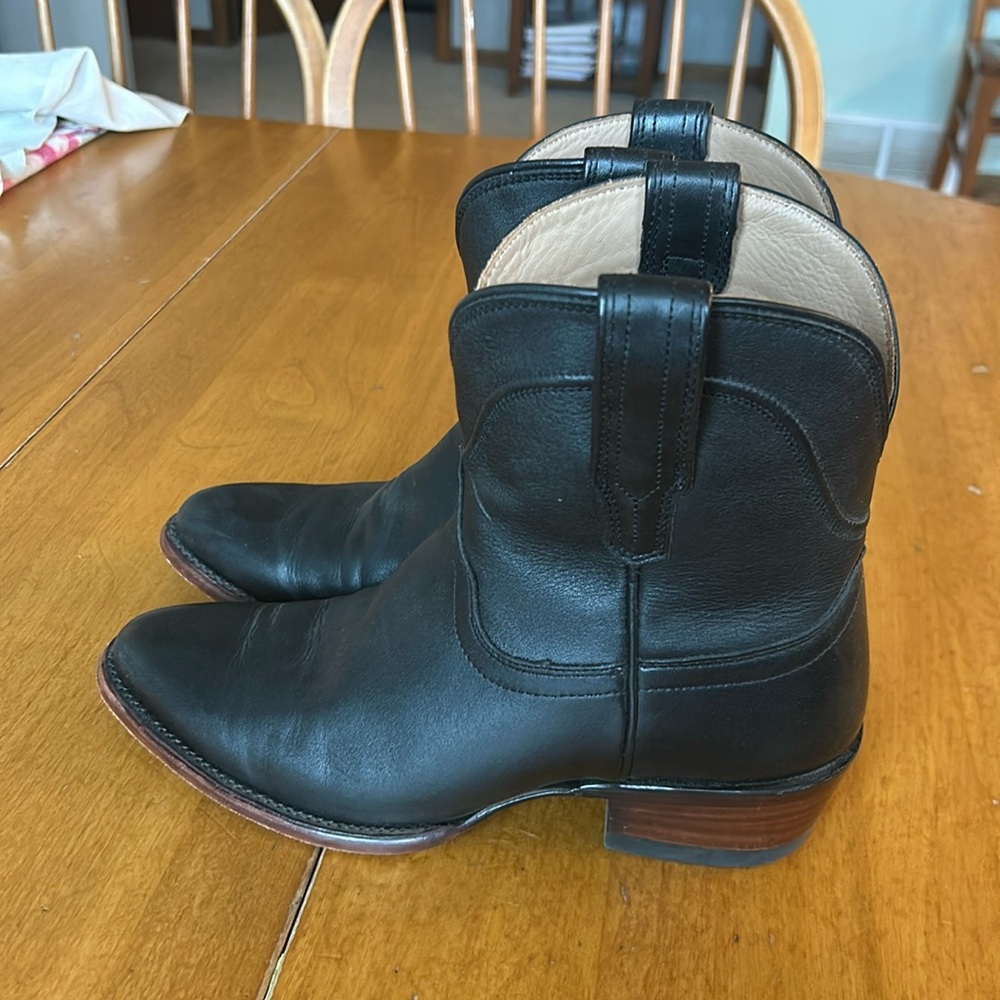 Tecovas black boots